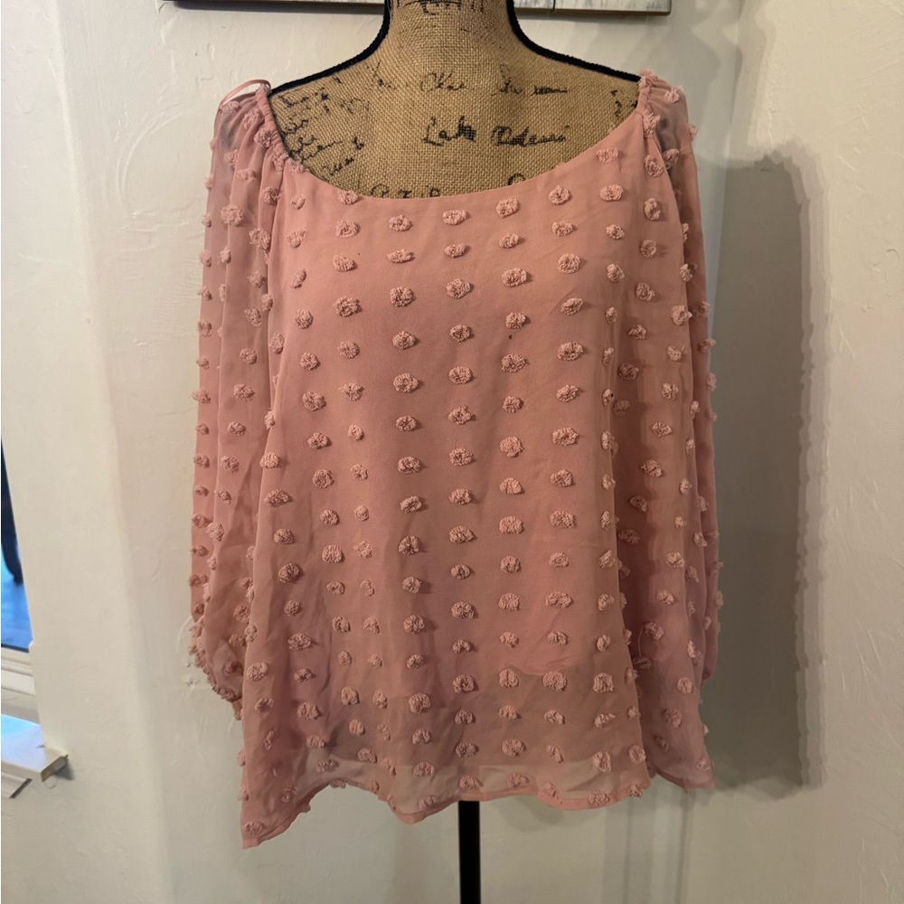 Pink ruffled blouse size XL Mi Ami